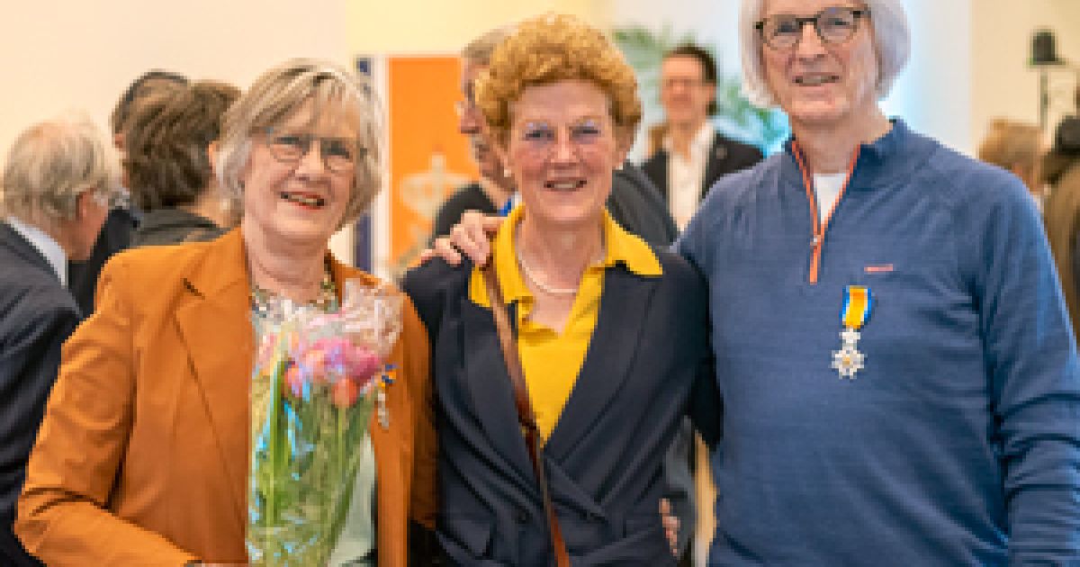 Beretanden Speciale Editie Koningsdag 2024 Stichting Stamboek Ronde Beretanden Speciale Editie Koningsdag 2024 Stichting Stamboek Ronde